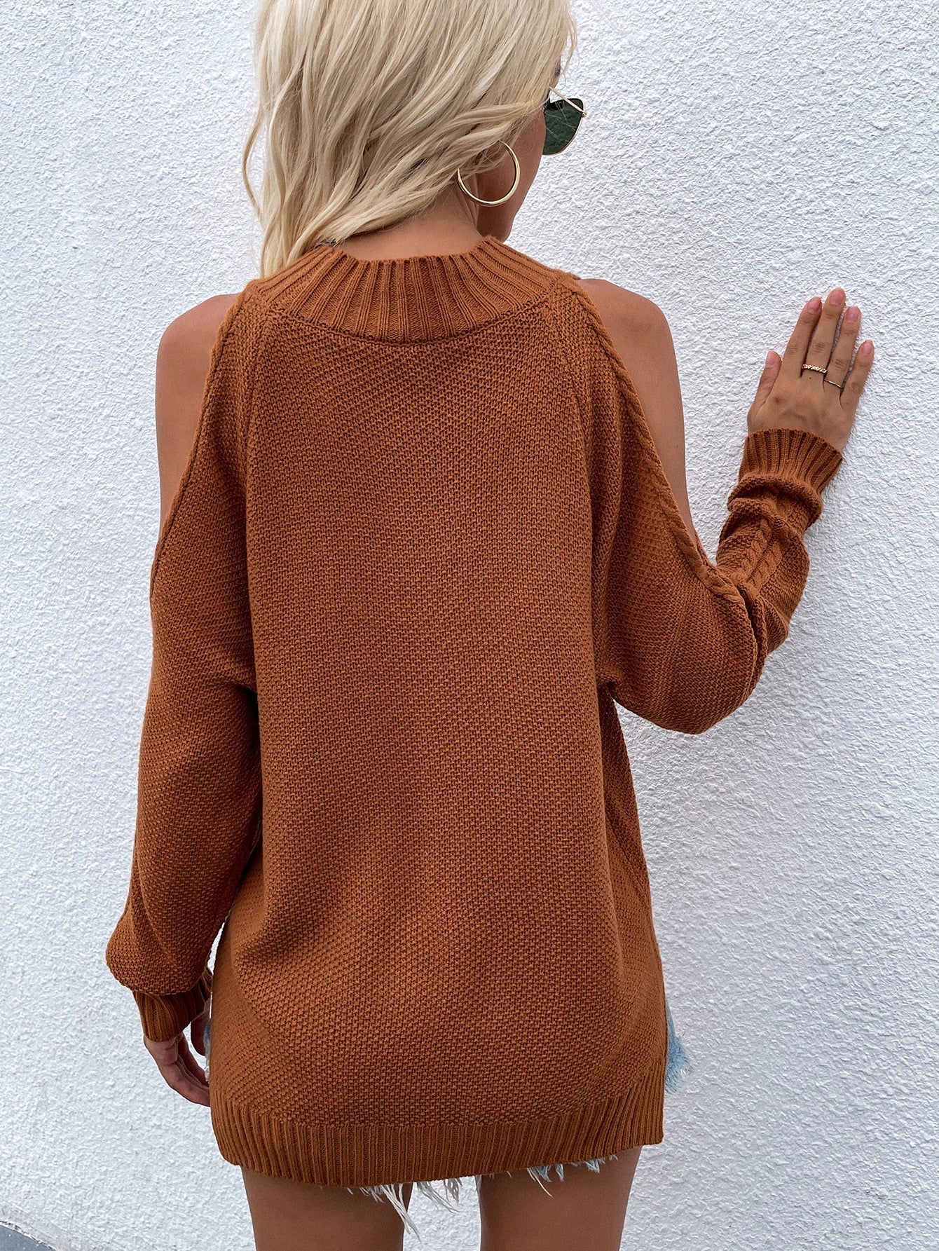 Ahava | Modischer und minimalistischer Winterpullover