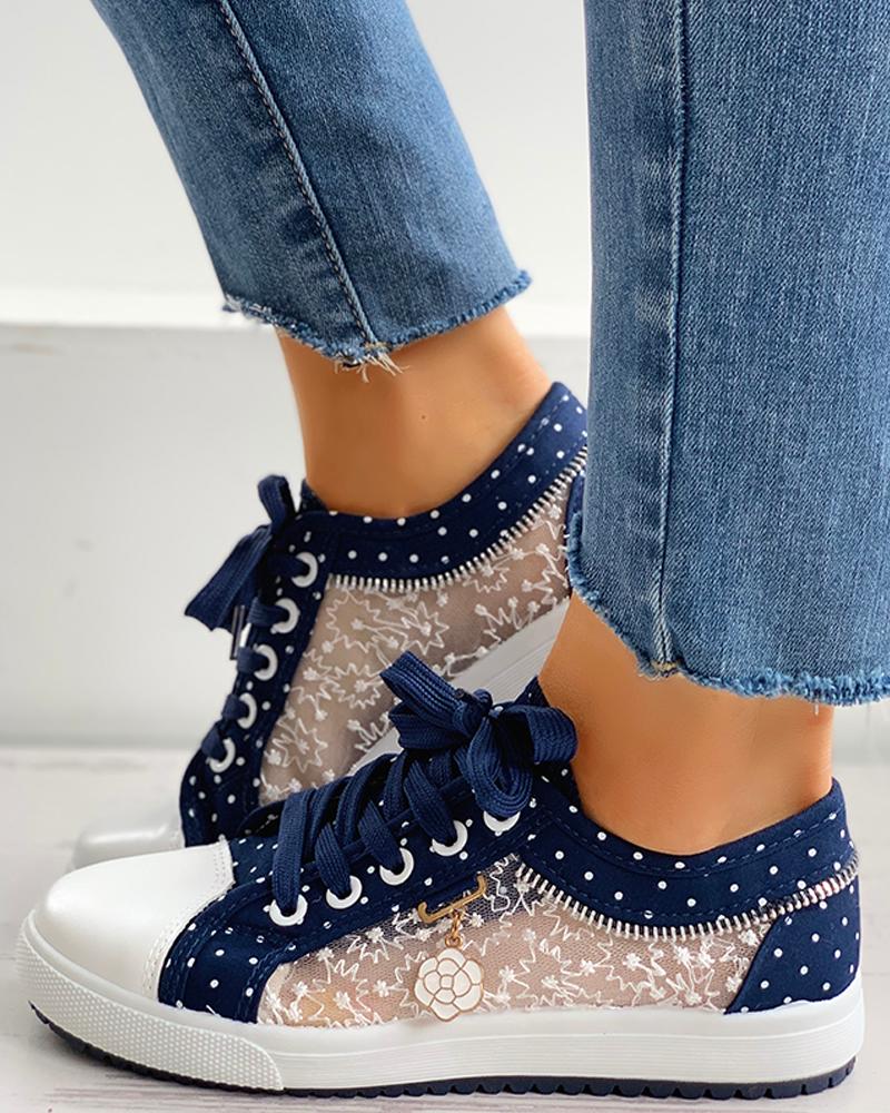 Blumenmuster bestickte Punkte Sneakers