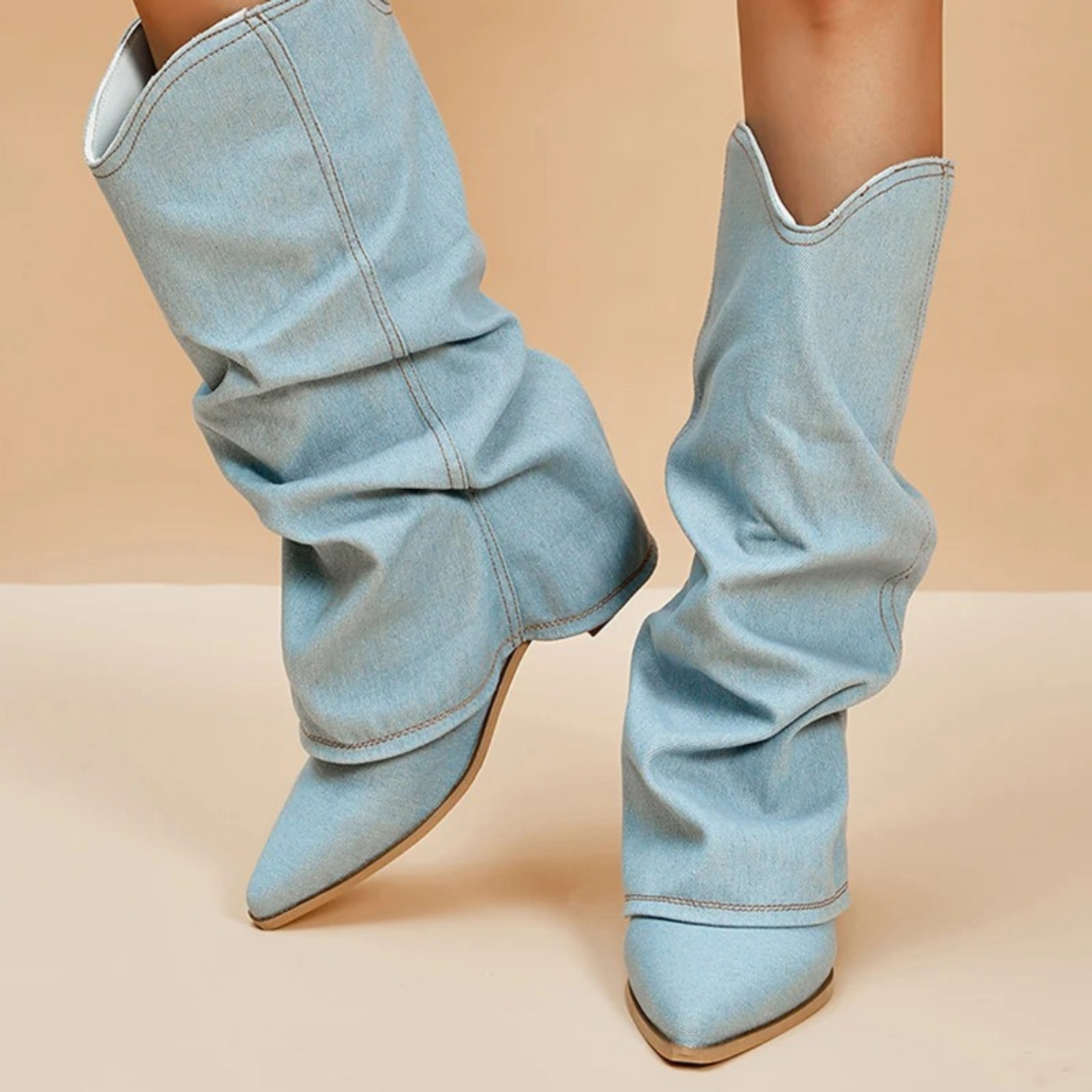 Franjes - gefaltete denim-stiefel mit blockabsatz