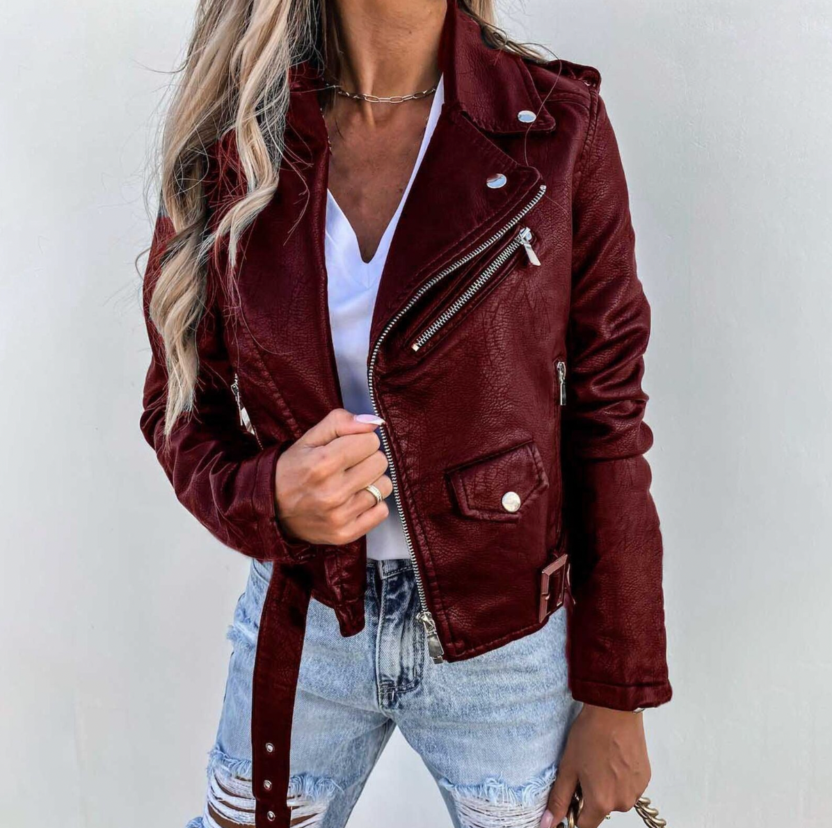 OANA - Die stylische Lederjacke für Frauen