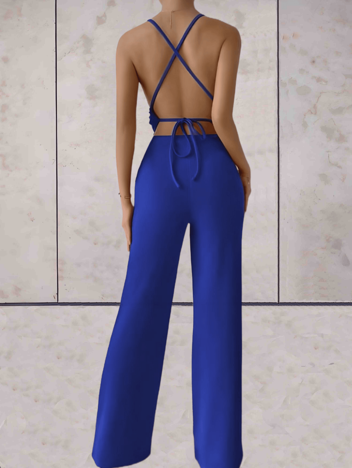 Camille - Eleganter und schicker Jumpsuit, V-Ausschnitt, ärmellos, Rückenfreies Design mit weitem Bein