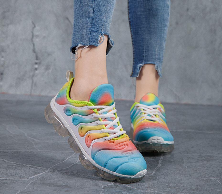 Multicolor Sneakers - Neue Kollektion