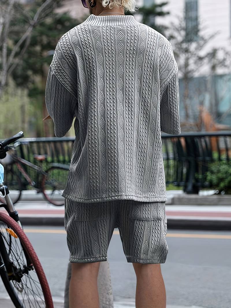 Andrew – set aus bequem sitzendem strickoberteil mit v-ausschnitt und passenden shorts