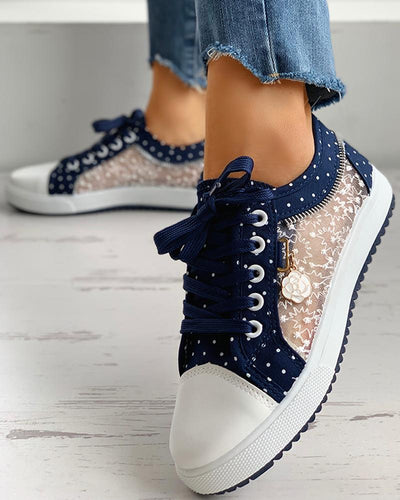 Blumenmuster bestickte Punkte Sneakers