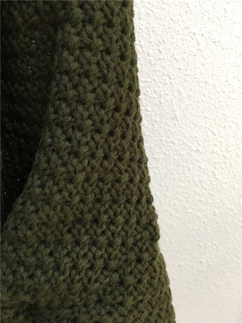 Einfarbiger Cardigan mit Fledermausärmeln